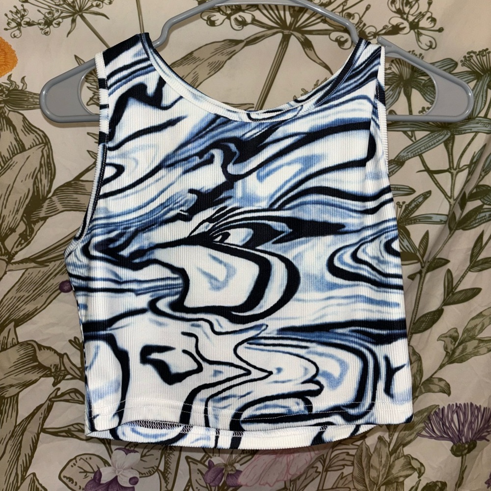 Trendy crop top